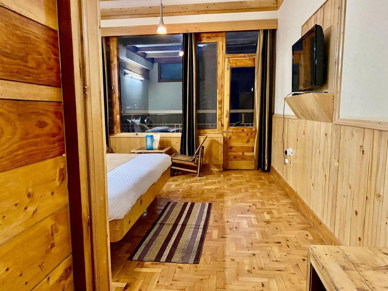 The Vashisht, Manali - A Four Star Luxury Hotel Zewnętrze zdjęcie