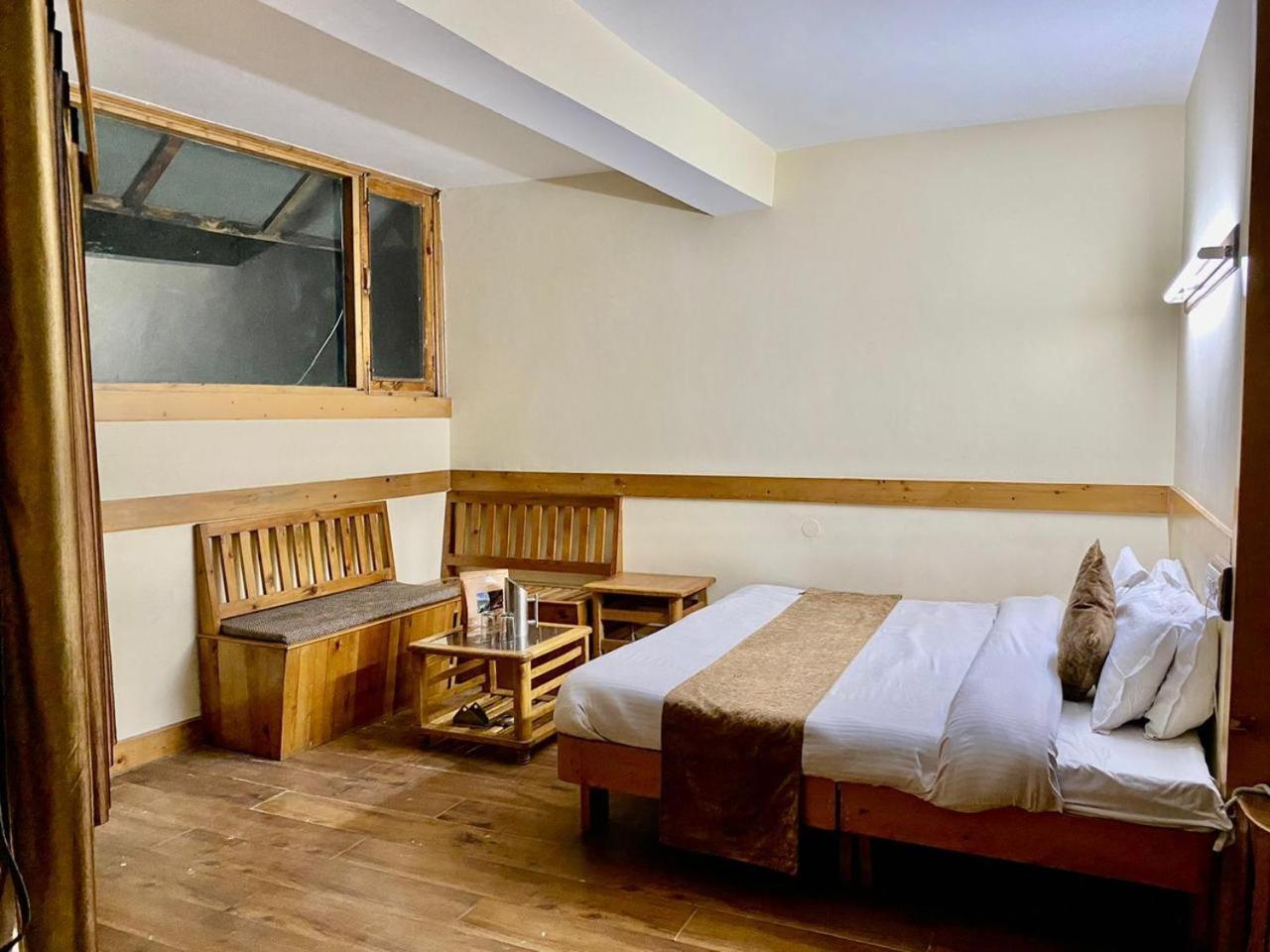 The Vashisht, Manali - A Four Star Luxury Hotel Zewnętrze zdjęcie