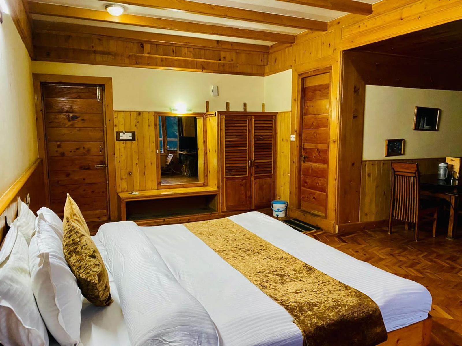 The Vashisht, Manali - A Four Star Luxury Hotel Zewnętrze zdjęcie